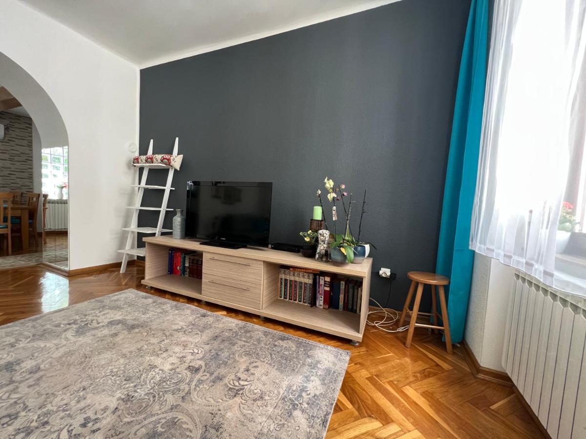 Djana Apartment Сараєво Екстер'єр фото